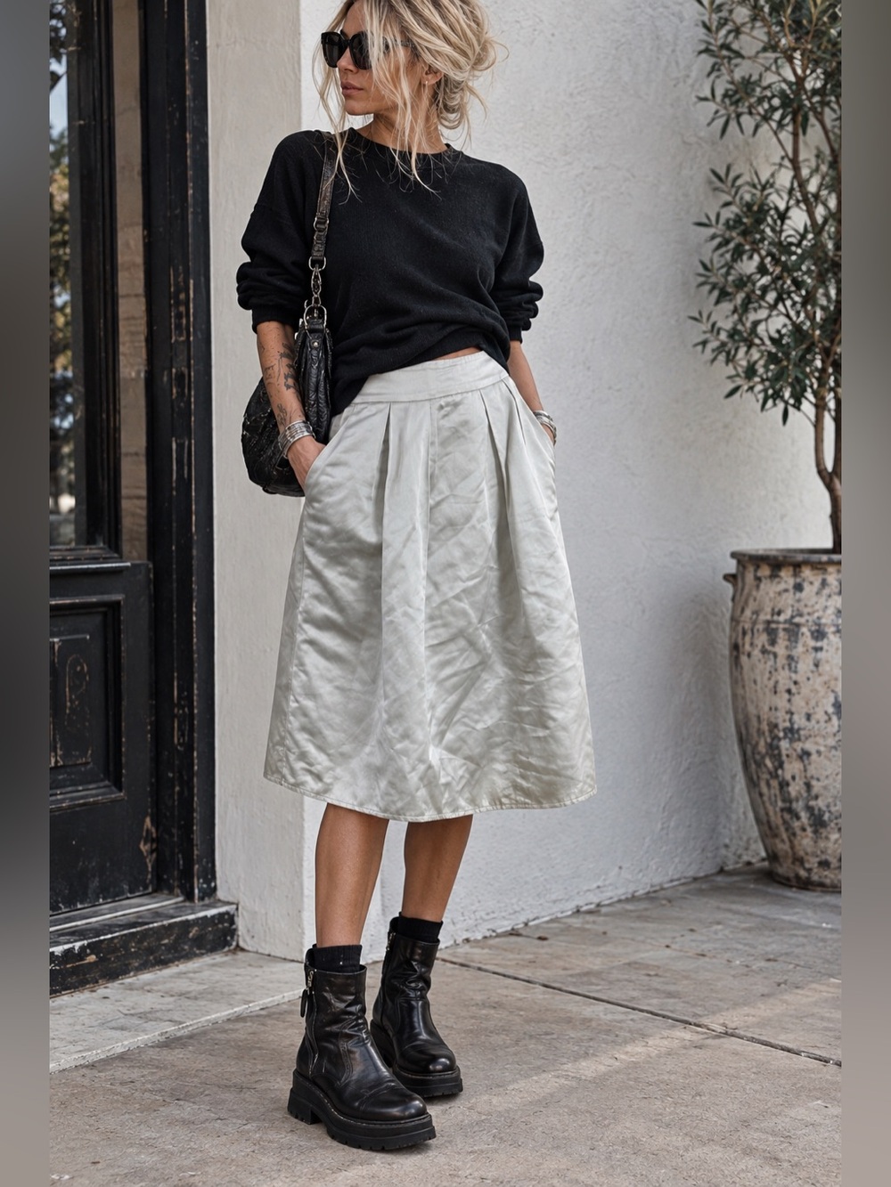 Gia Franco Ferré Made in Italy Silver Satin Silk Blend Pleated Midi Skirt 40